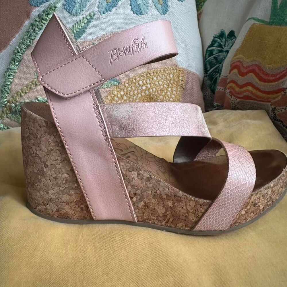 Blowfish pink leather cork wedges with adjustable sides